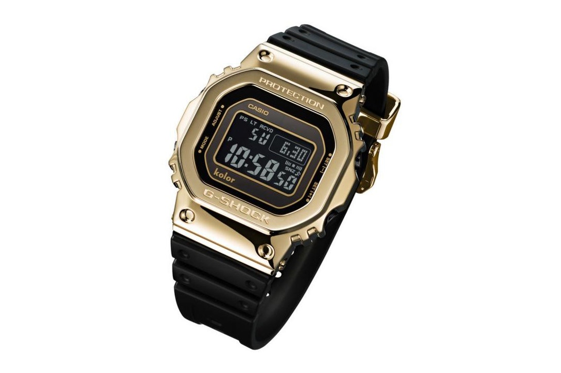Casio G-Shock GMW-B5000