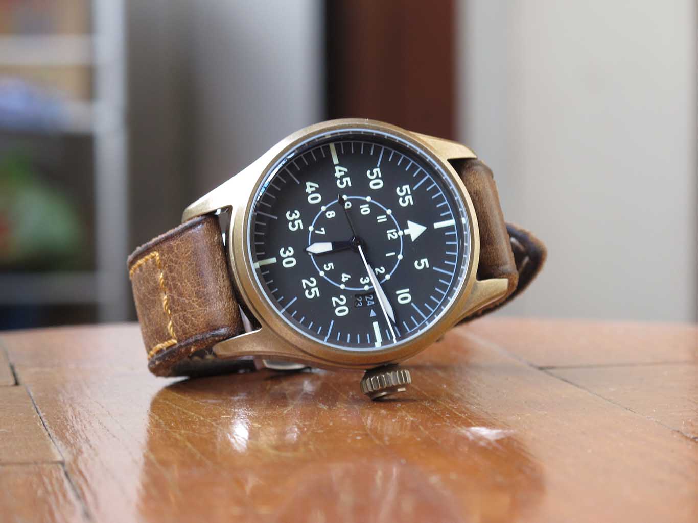 Geckota Pilot Watch K1 V14 : มาตรฐานของกองทัพของนักบินจากอังกฤษ