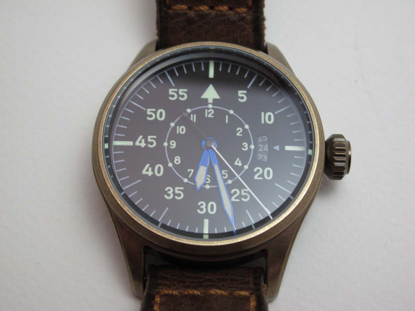 Geckota Pilot Watch K1 V14 : มาตรฐานของกองทัพของนักบินจากอังกฤษ