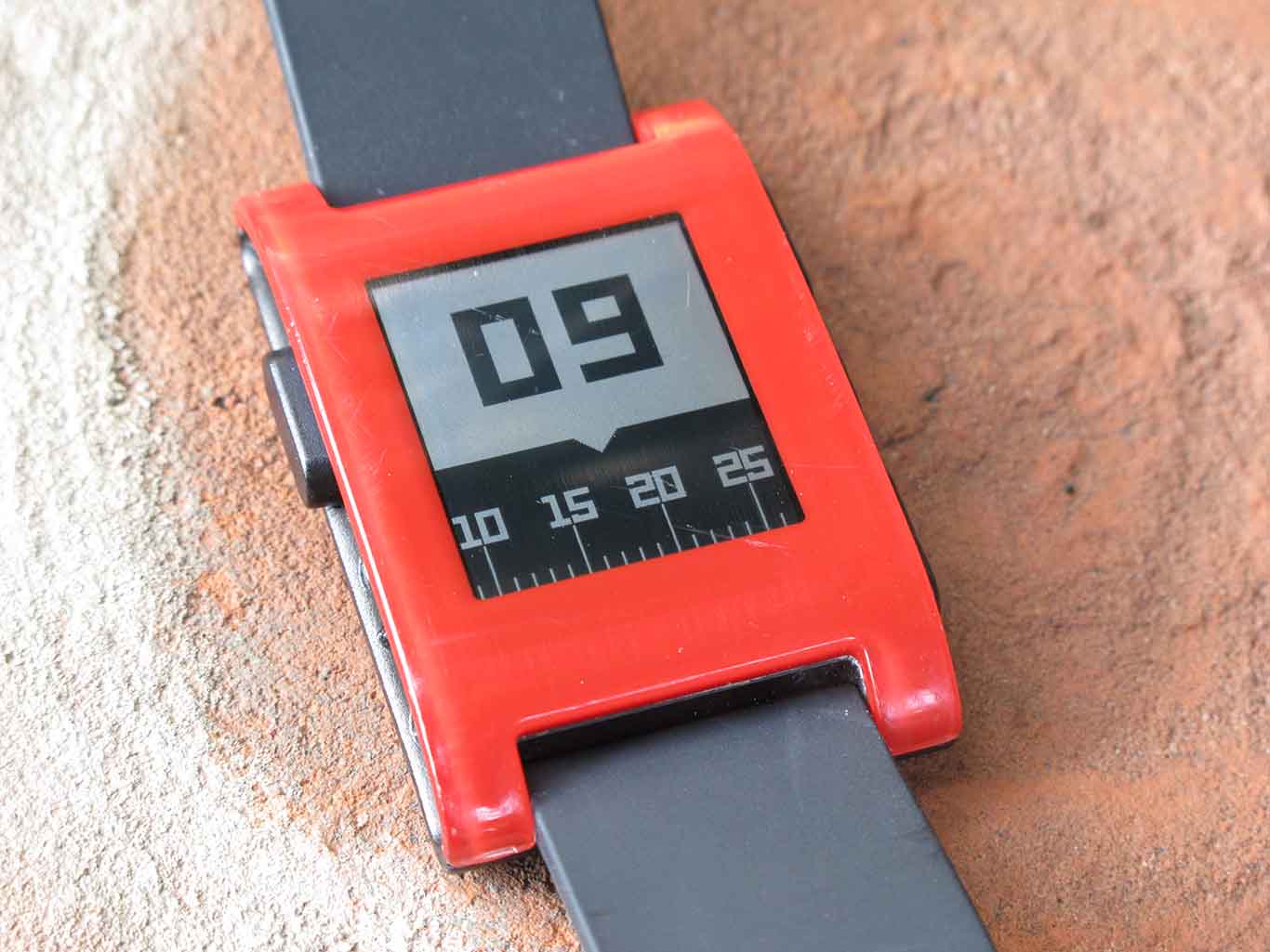 Pebble Watch Classic ยุคแรกเริ่มของ Smart Watch ที่ยังไปได้ดี