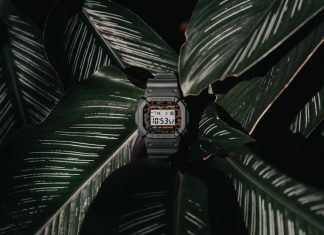 Casio G-SHOCK X SBTG DW-5600