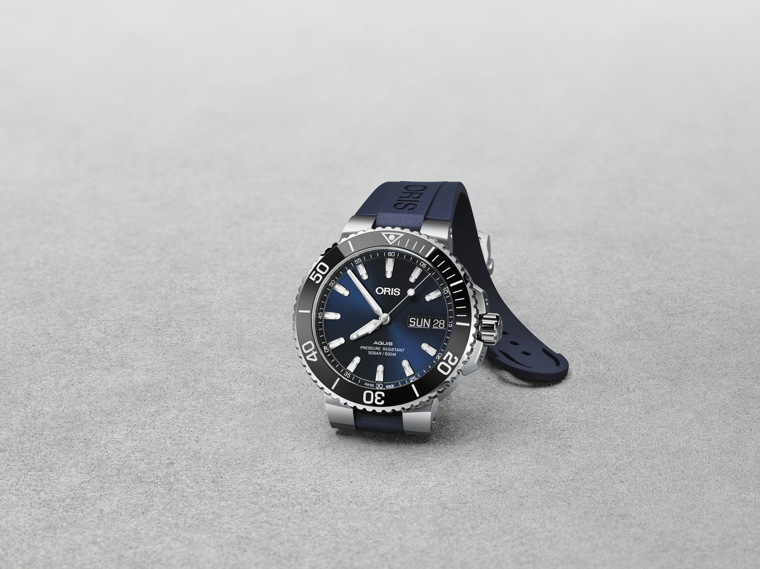 Oris Aquis Big Date