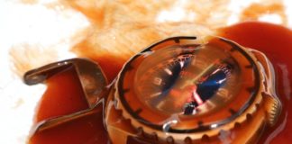 Bronze watch patina cleaning