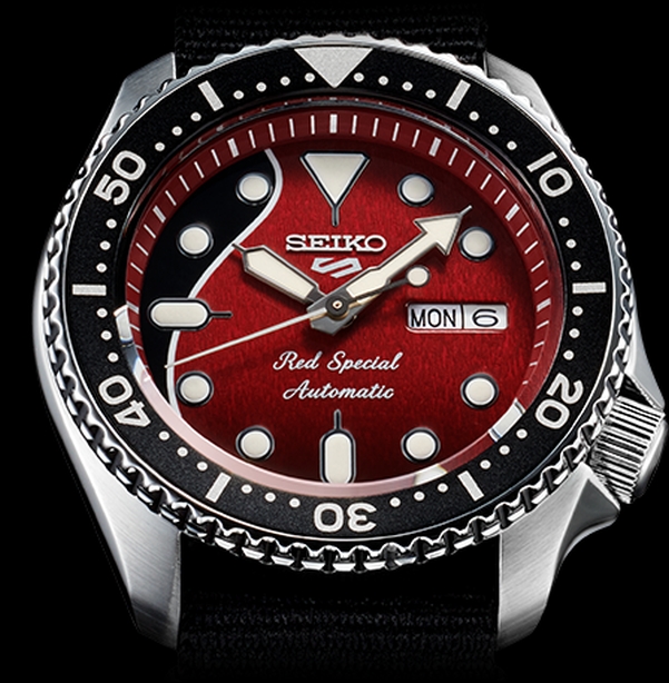 Seiko 5 Sports x Brian May Seiko 5 Sports x Brian May