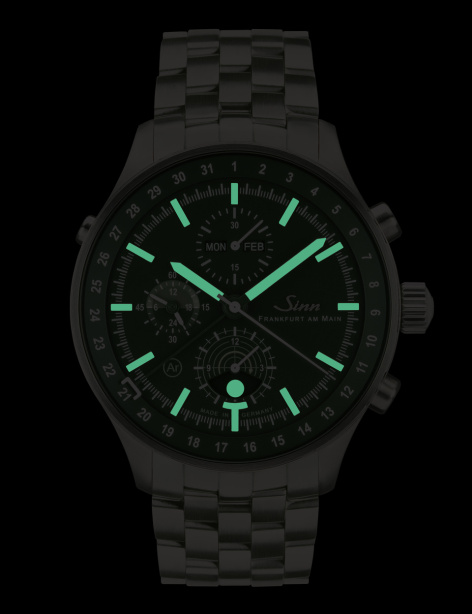 Sinn EZM12 – Hunting Watch 3006 คว้ารางวัลออกแบบยอดเยี่ยมแห่งเยอมนี Sinn EZM12 Sinn EZM12