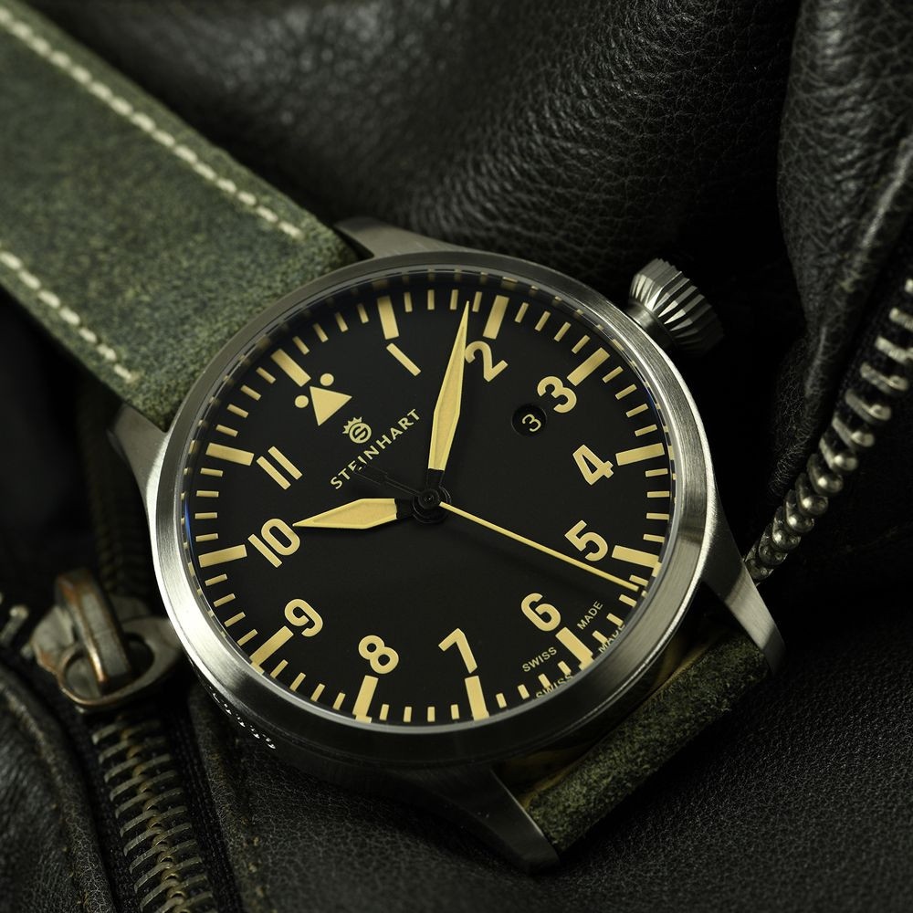 Steinhart Nav B-Uhr Date Vintage Steinhart Nav B-Uhr Date Vintage