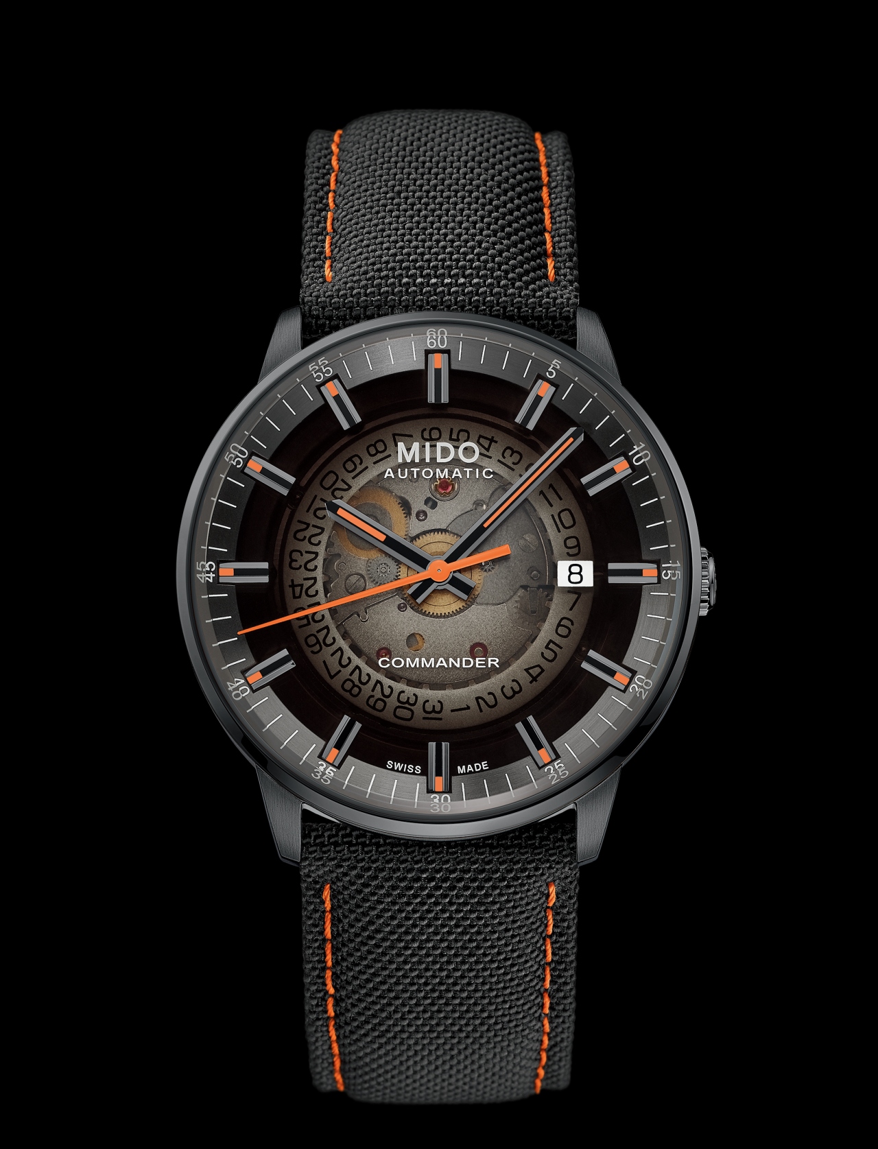 Mido Commander Gradient เติมความสปอร์ตบนหน้าปัดใส Mido Mido