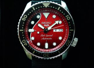 Seiko 5 Sports SRPE81K