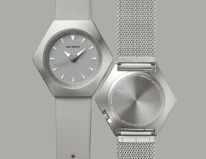 ISSEY MIYAKE ISSEY MIYAKE