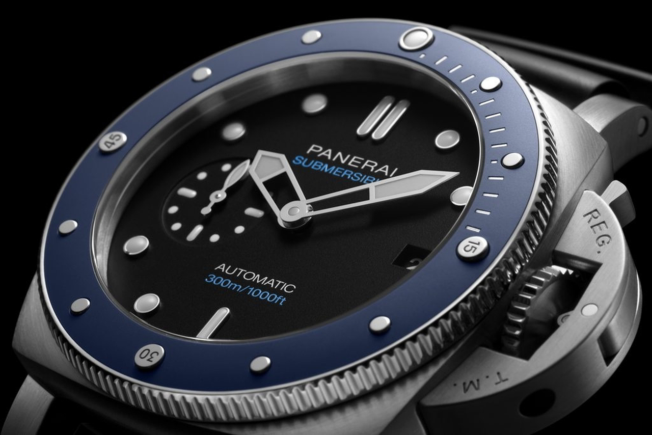 Panerai Submersible Azzurro 42MM Limited Edition