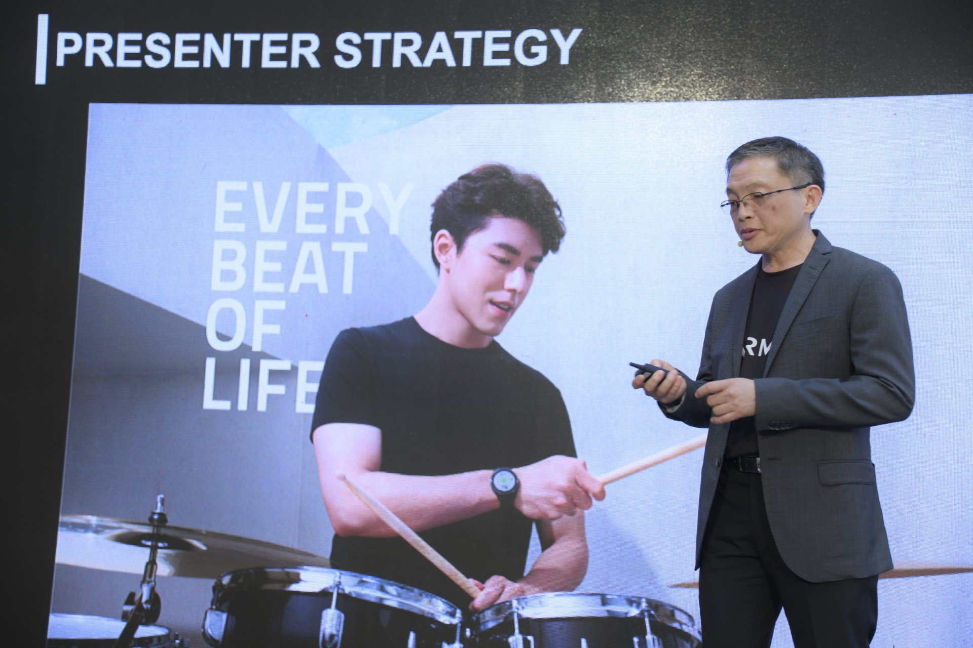 GARMIN SMART WATCH