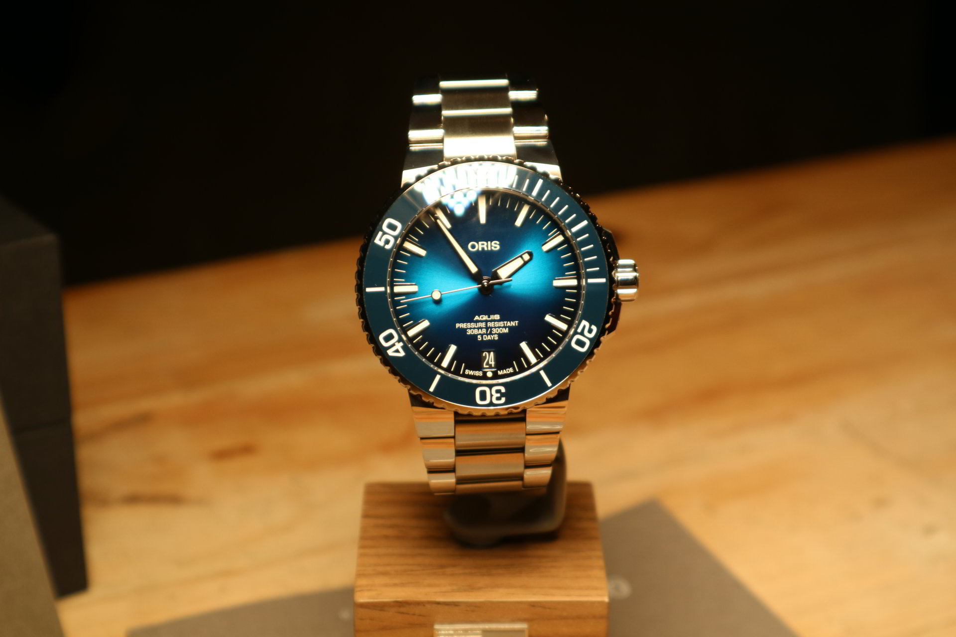 Oris Aquis Date Calibre 400 Oris Aquis Date Calibre 400