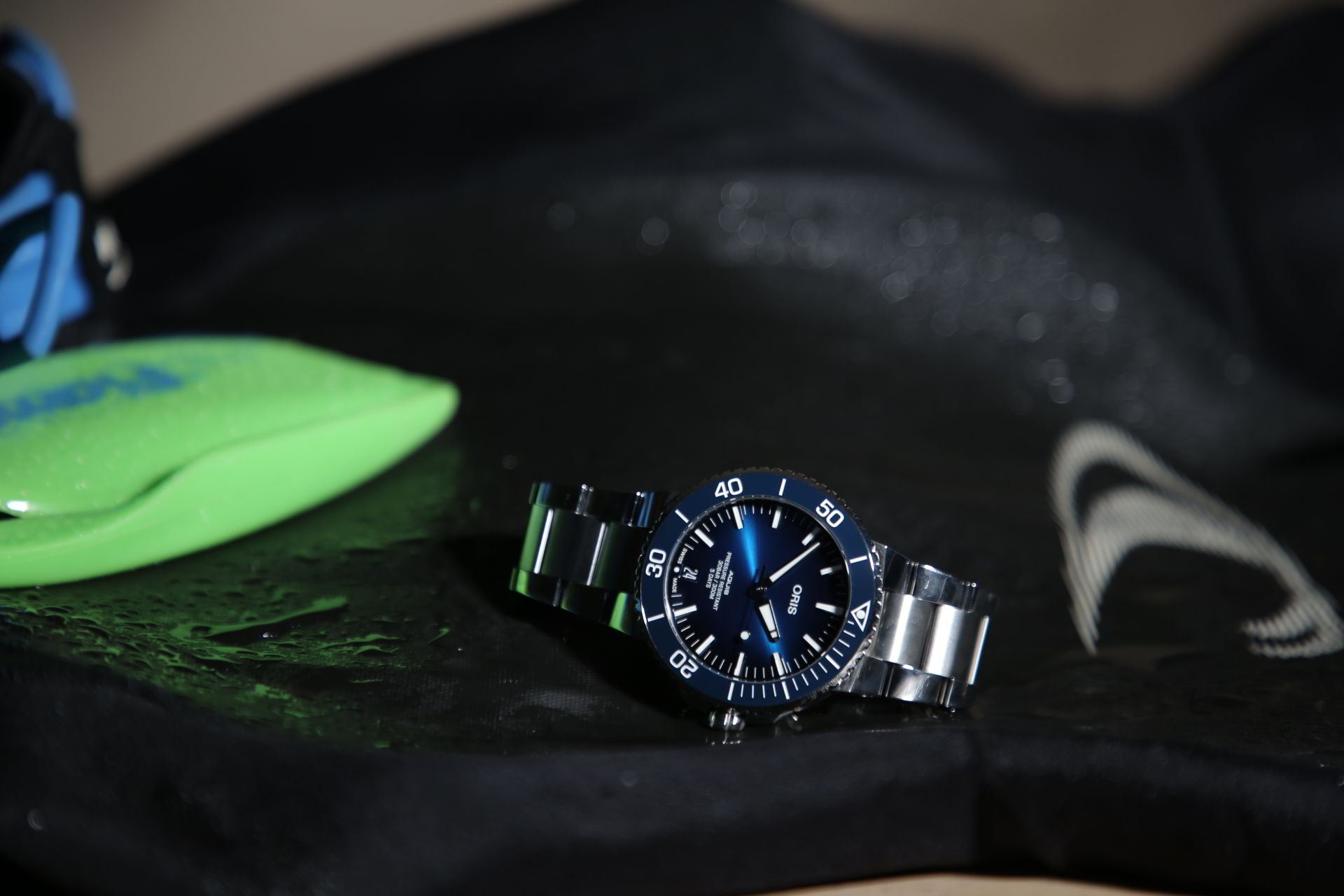 Oris Aquis Date Calibre 400 ยกระดับมาตรฐานกลไกแห่งสวิส Oris Aquis Date Calibre 400 Oris Aquis Date Calibre 400