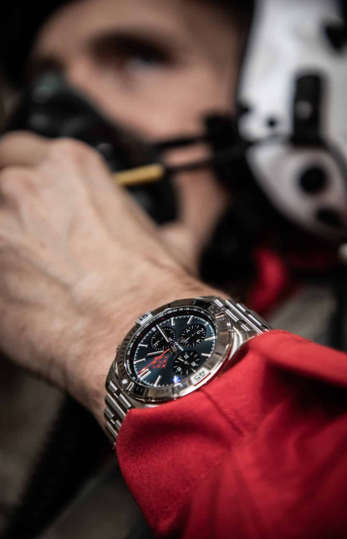 Breitling Chronomat B01 42 Red Arrows