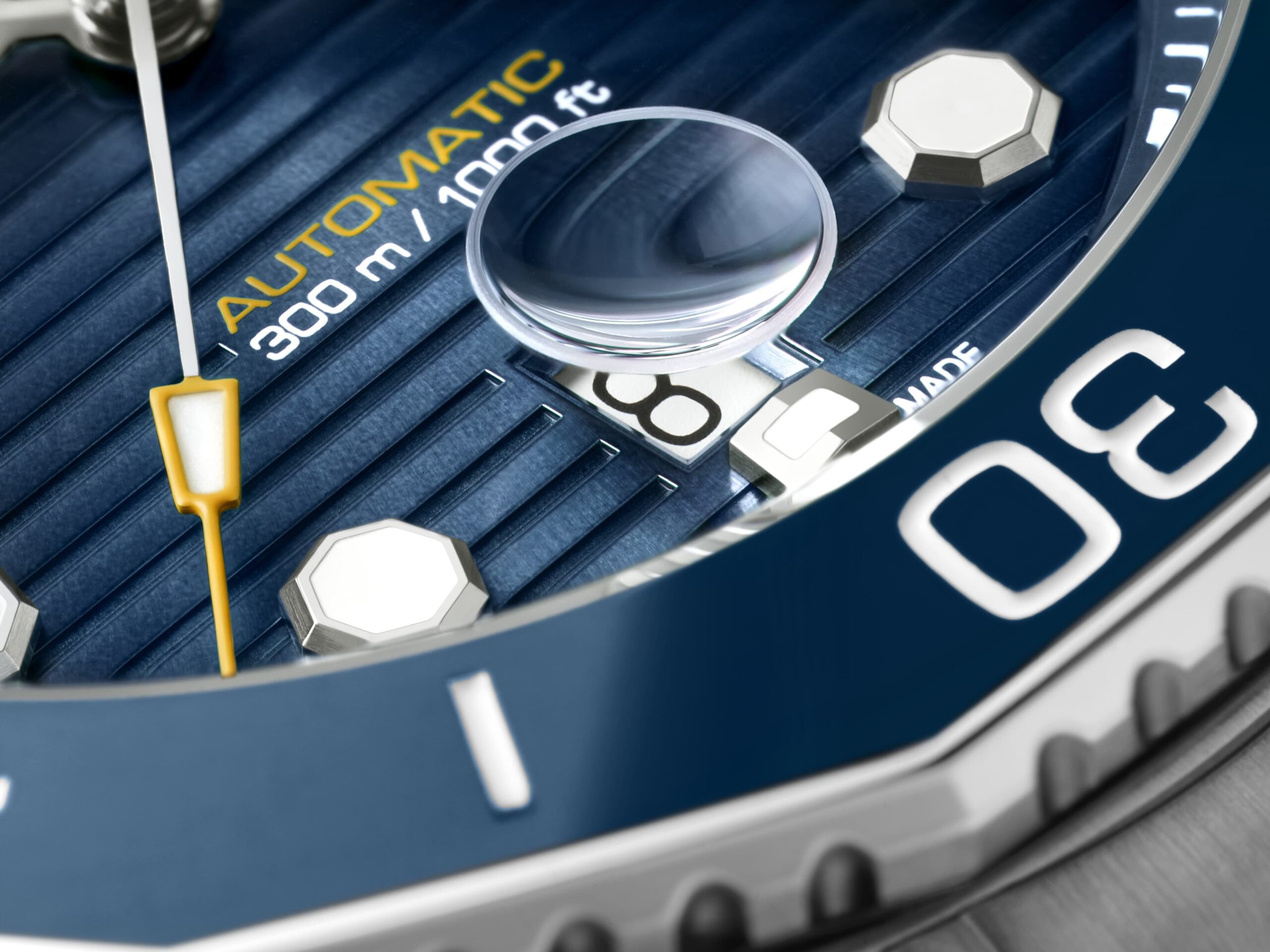 TAG Heuer Aquaracer 2021