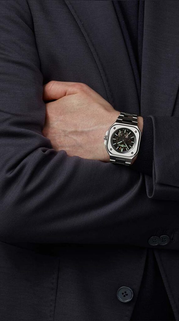 Bell and Ross BR-05 Skeleton Nightlum
