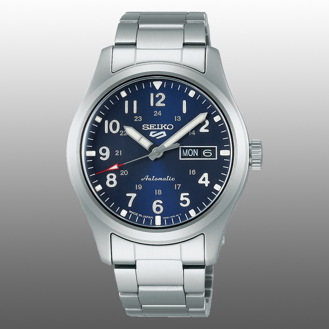 Seiko 5 Sports Field Watch Style