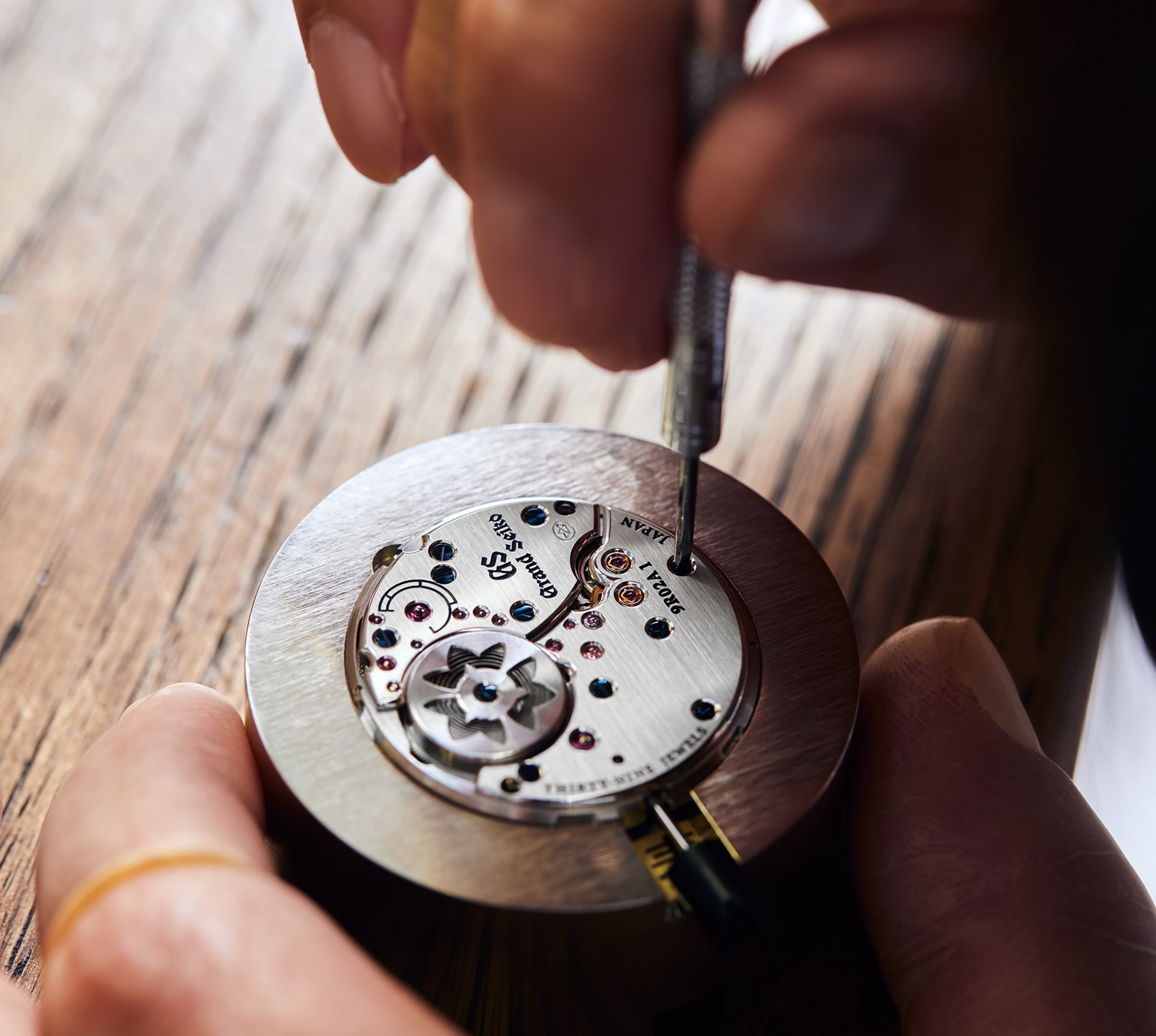 Grand Seiko SBGZ007 9R02