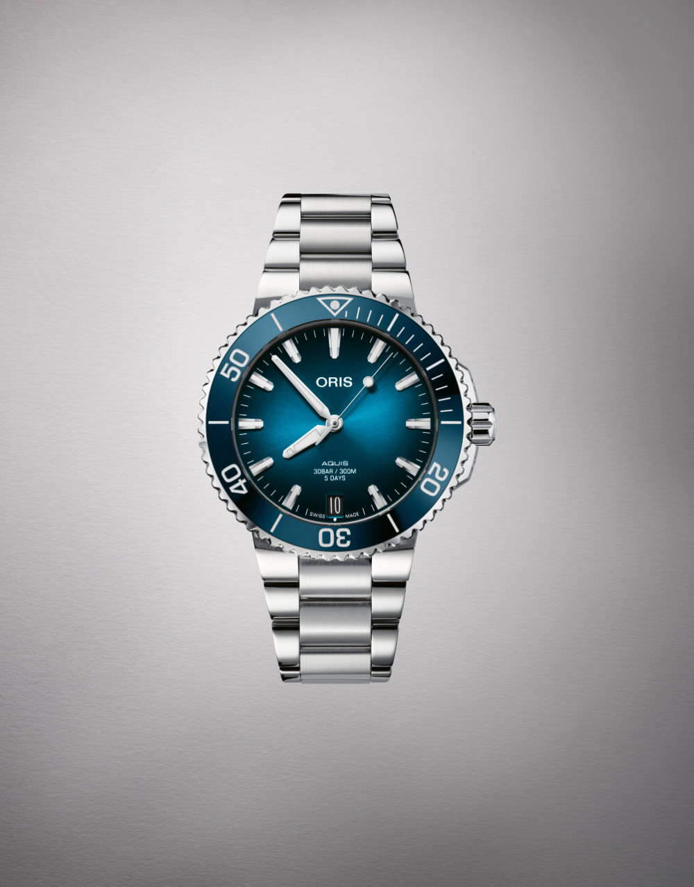 Oris Aquis Date 41.5 mm