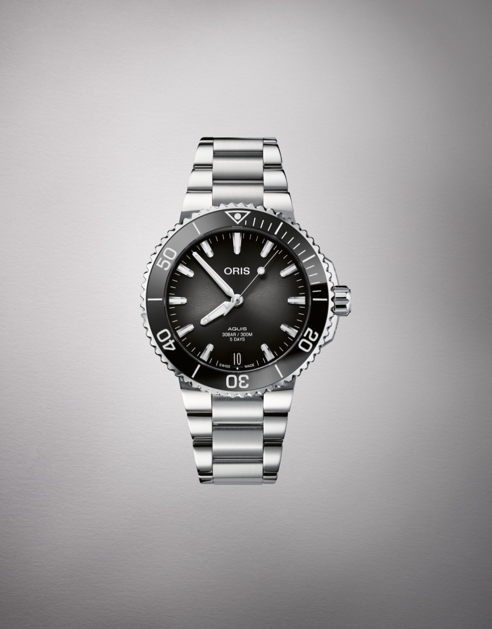 Oris Aquis Date 41.5 mm
