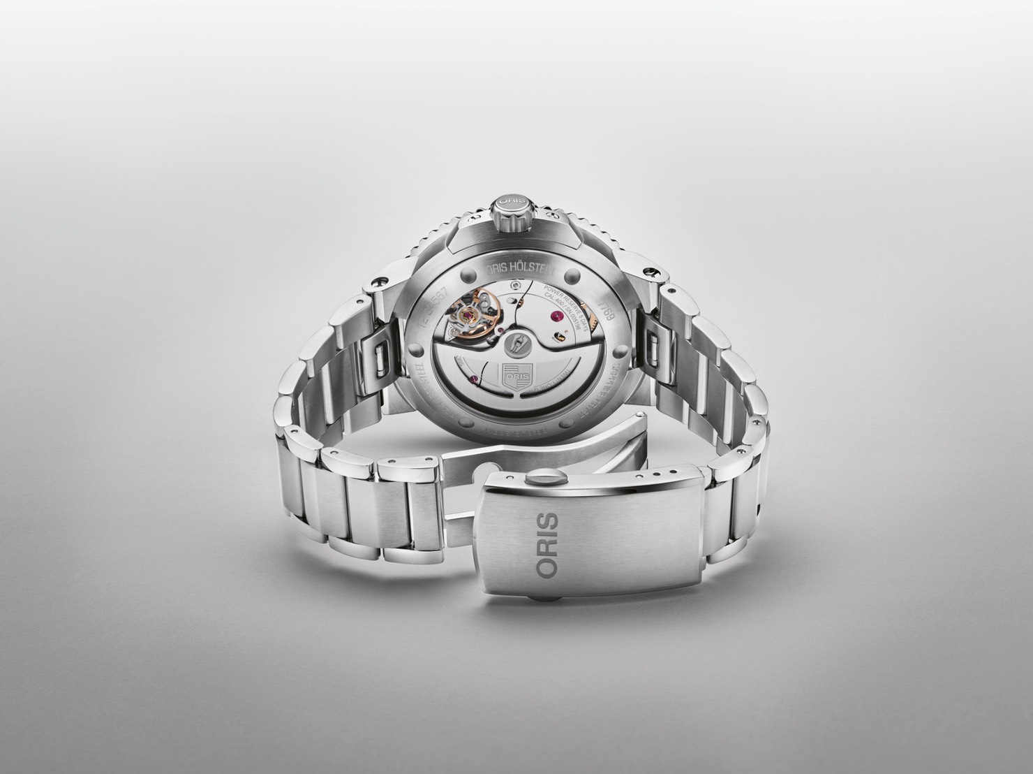 Oris Aquis Date 41.5 mm