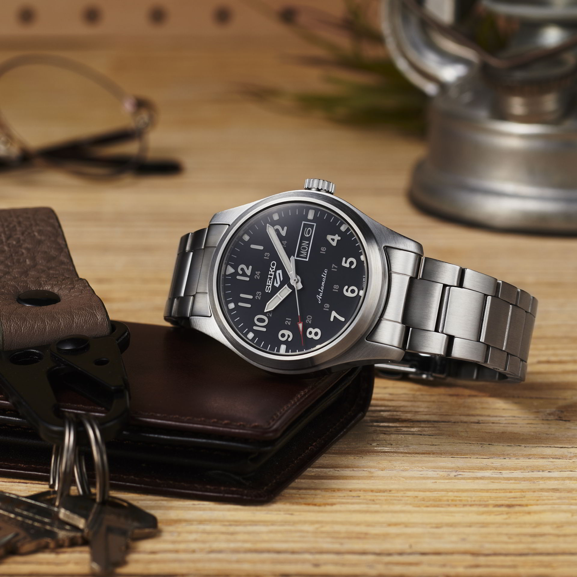 Seiko 5 Sports Military