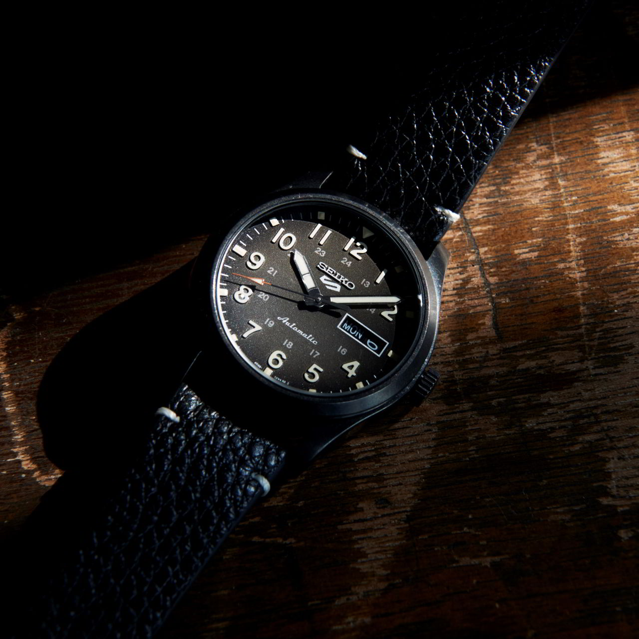 Seiko 5 Sports Military