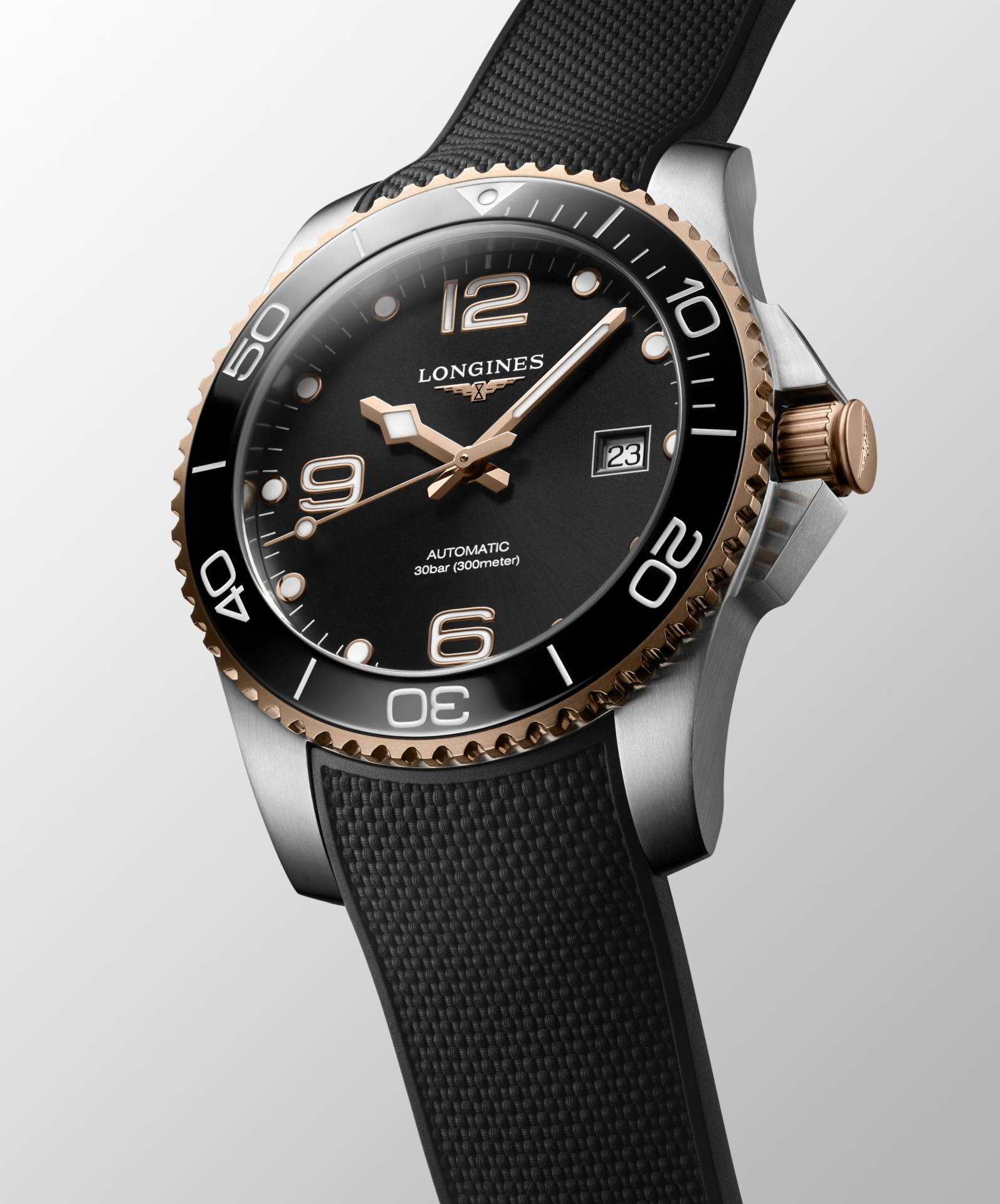 Longines HydroConquest ต้อนรับสีสันใหม่เวอร์ชั่นทูโทนเข้าสู่คอลเลกชั่น Longines HydroConquest