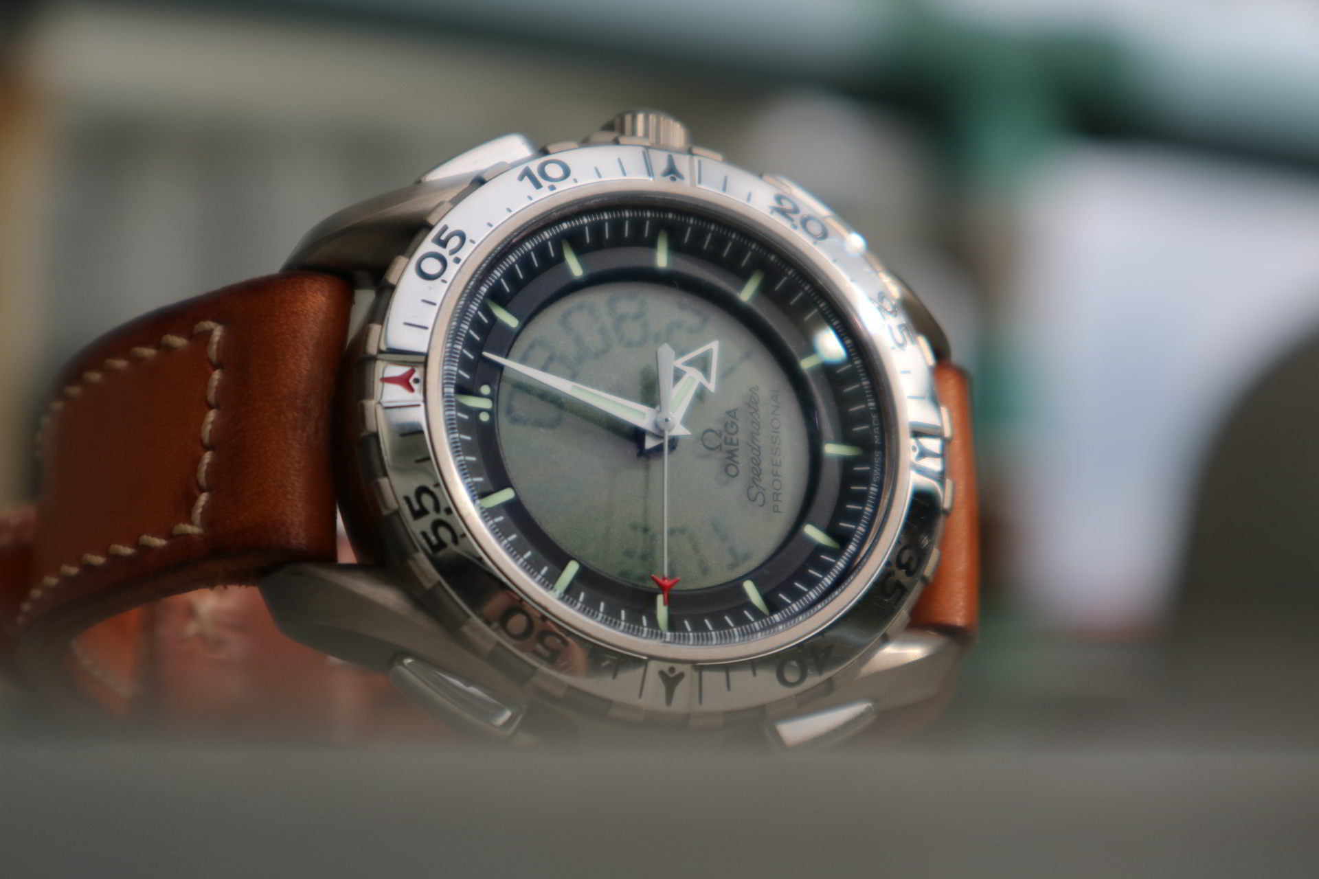 Omega Speedmaster X-33