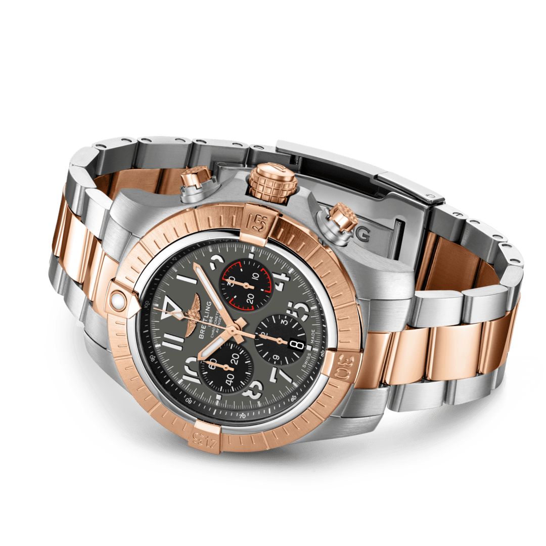 Breitling Avenger B01 Chronograph