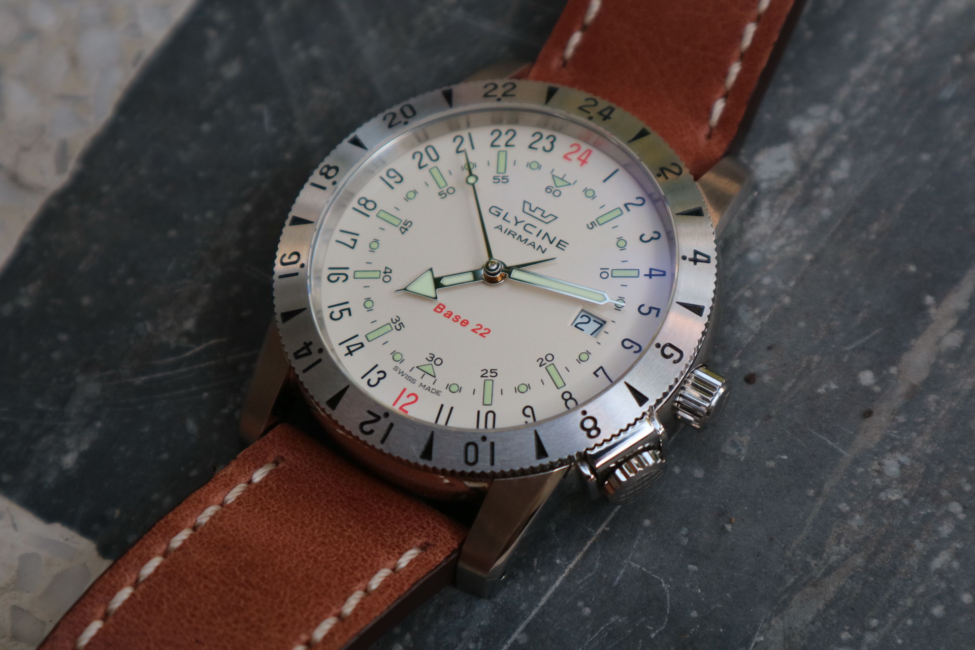Glycine Airman Base 22 Purist สานต่อตำนานเดินวันละรอบจากรุ่นดั้งเดิม Glycine Airman Base 22 Purist
