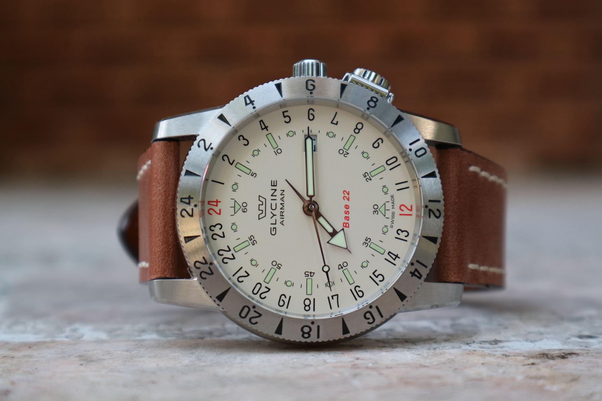 Glycine Airman Base 22 Purist สานต่อตำนานเดินวันละรอบจากรุ่นดั้งเดิม Glycine Airman Base 22 Purist