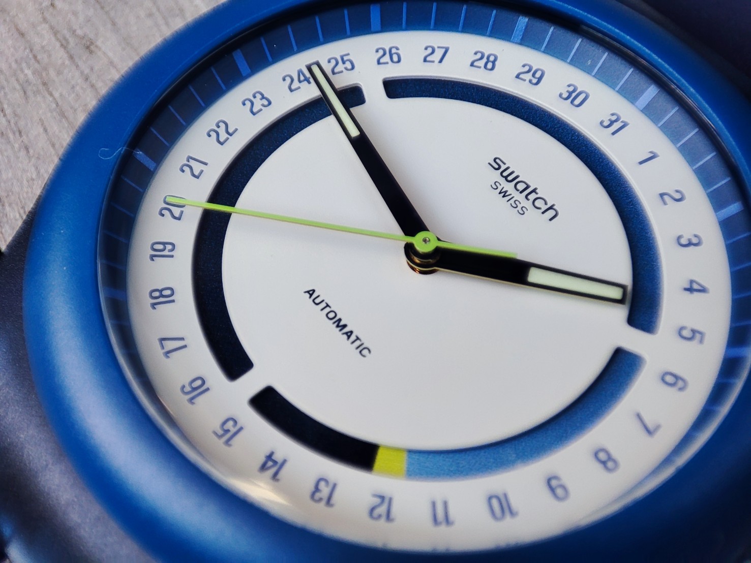 SWATCH Sistem51 Hodinkee Stoplight Neon Remix