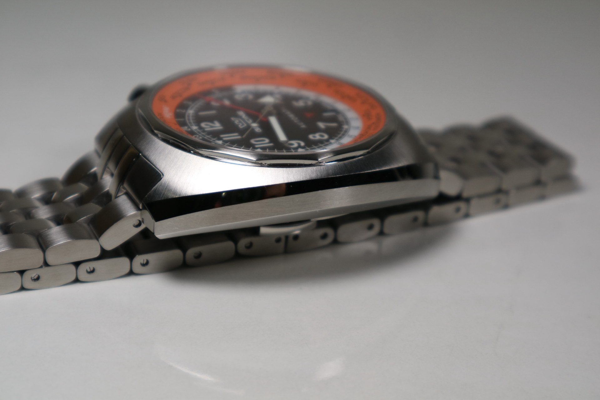 Glycine Airman Worldtimer SST (GL0309)