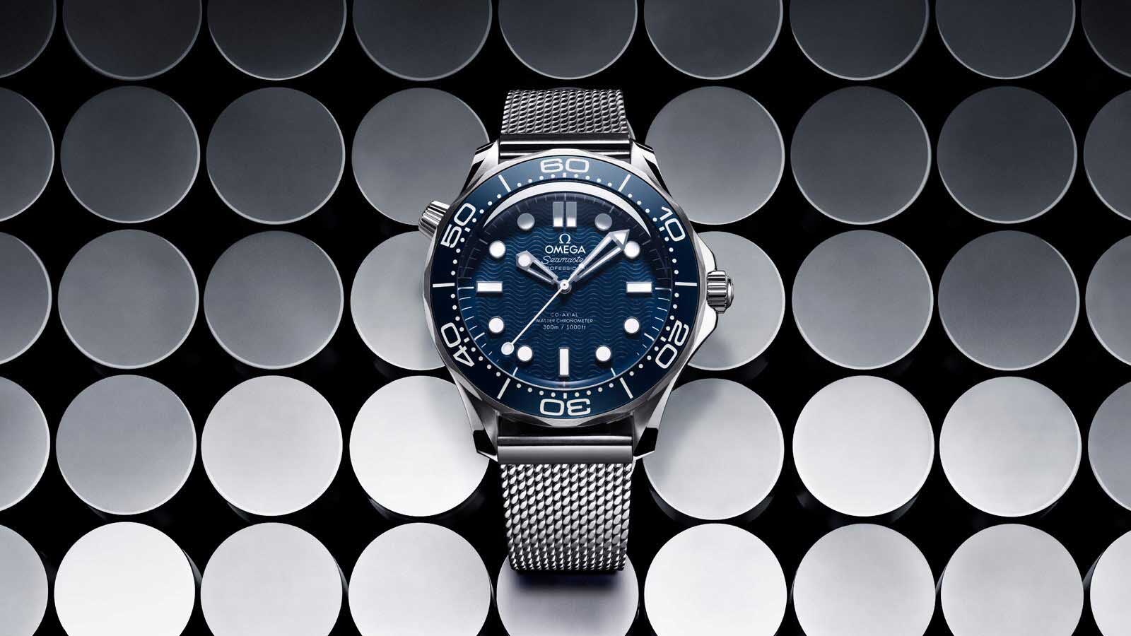 OMEGA Seamaster Diver 300m James Bond 60th Anniversary