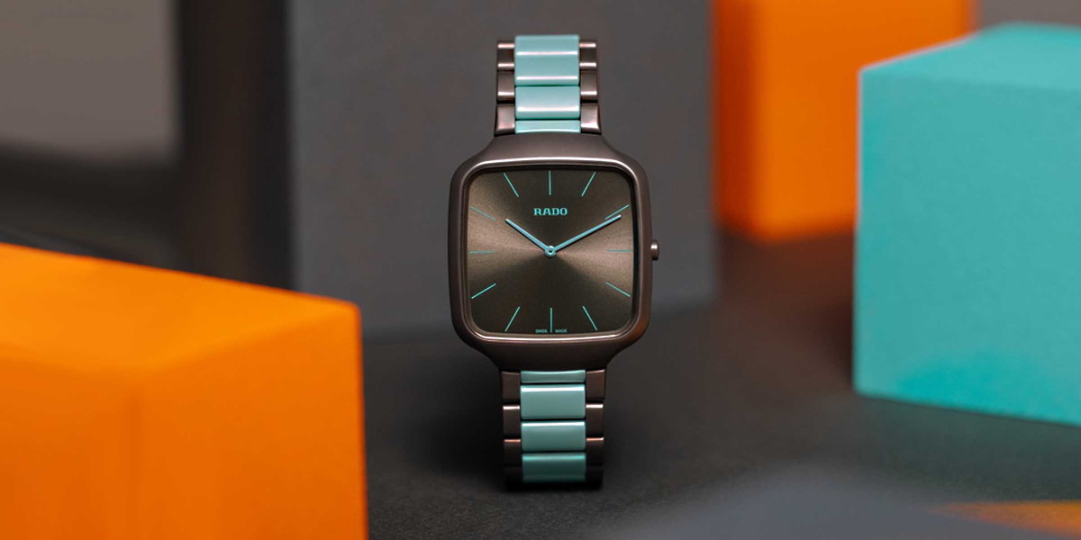 Rado True Square Thinline Les Couleurs™ Le Corbusier พลังของสีสันในโลกแห่งแสงสี Rado True Square Thinline Les Couleurs™ Le Corbusie