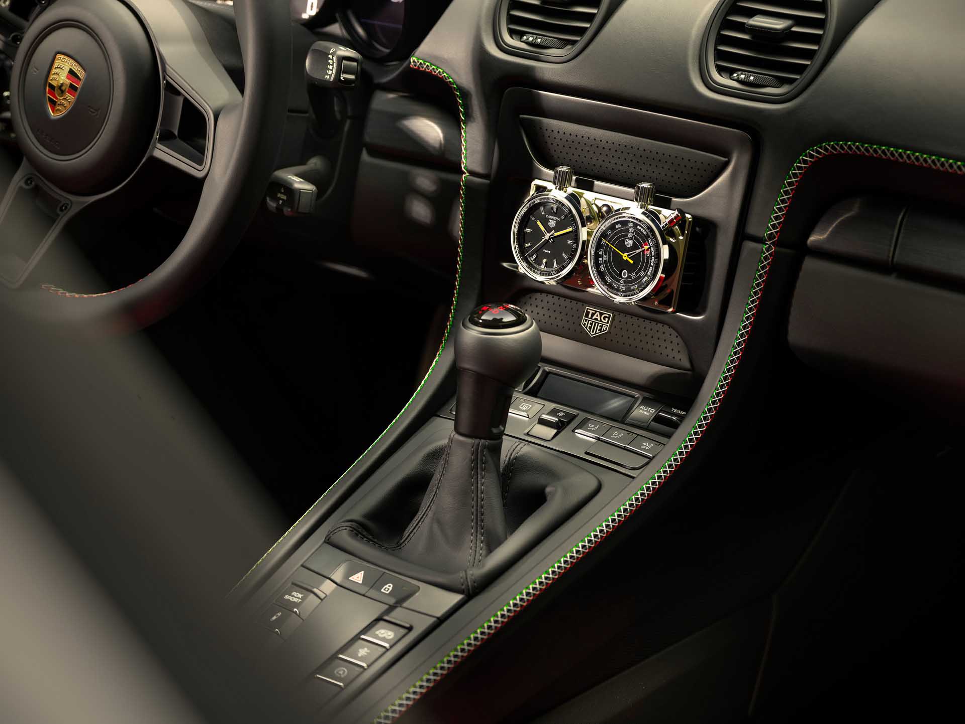 TAG Heuer x Porsche – คู่ตำนานแห่งการแข่งขันในรายการพานาเมริคานา TAG Heuer x Porsche