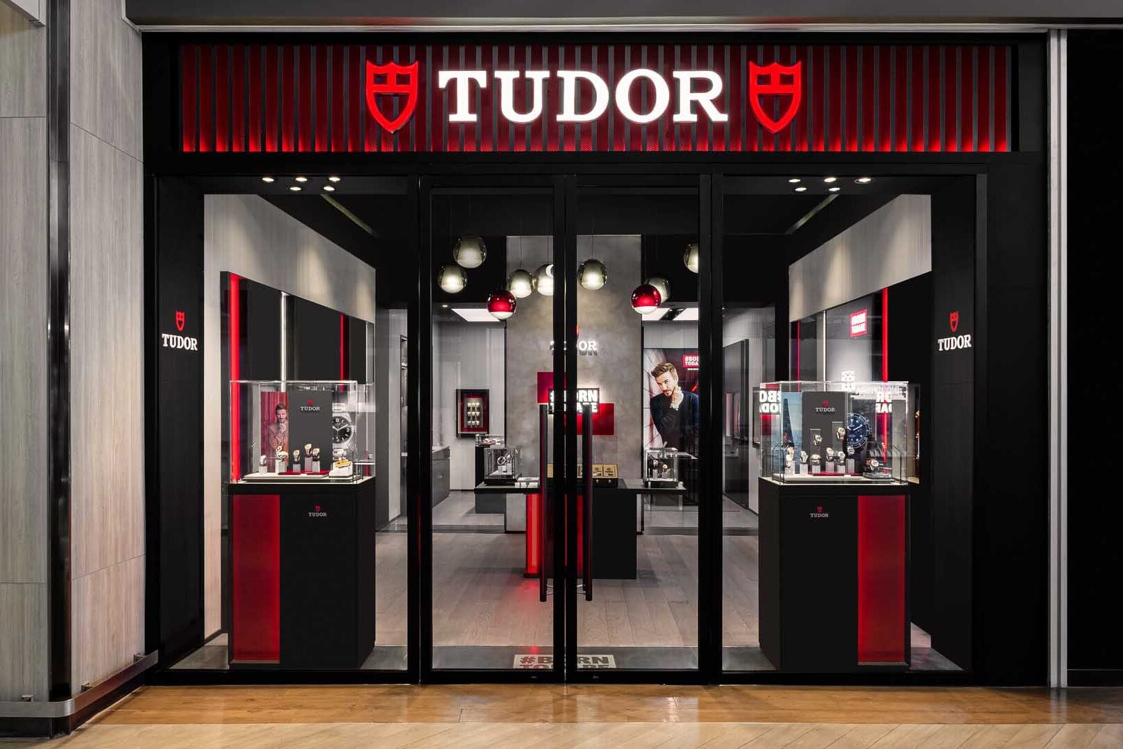 Tudor เปิดตัวบูติกใหม่ที่เมกา บางนา