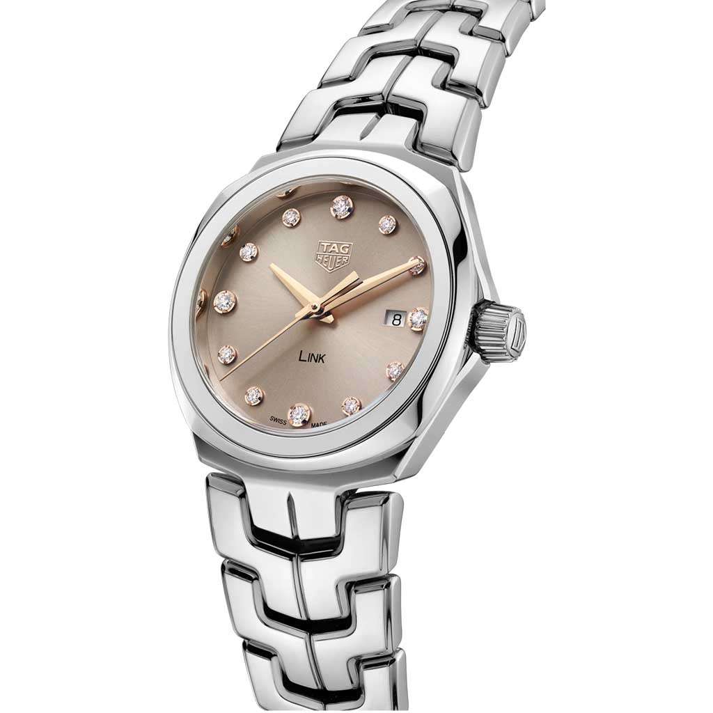 TAG Heuer ไอเดียของขวัญสุดล้ำค่าสำหรับวาเลนไทน์นี้