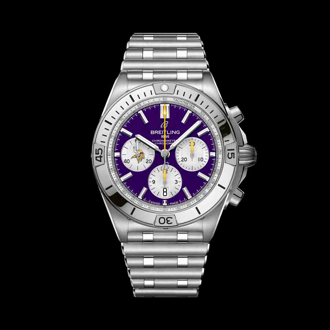 Breitling Chronomat B01 NFL Edition