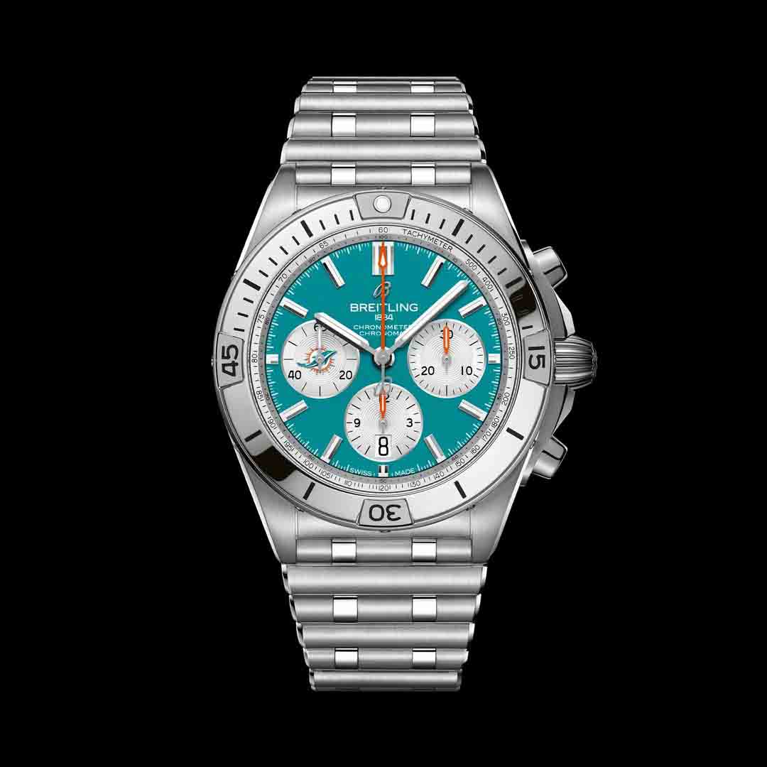 Breitling Chronomat B01 NFL Edition