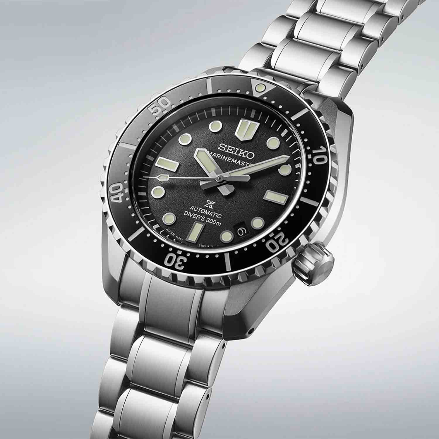 Seiko MarineMaster 300M SLA077 และ SLA079