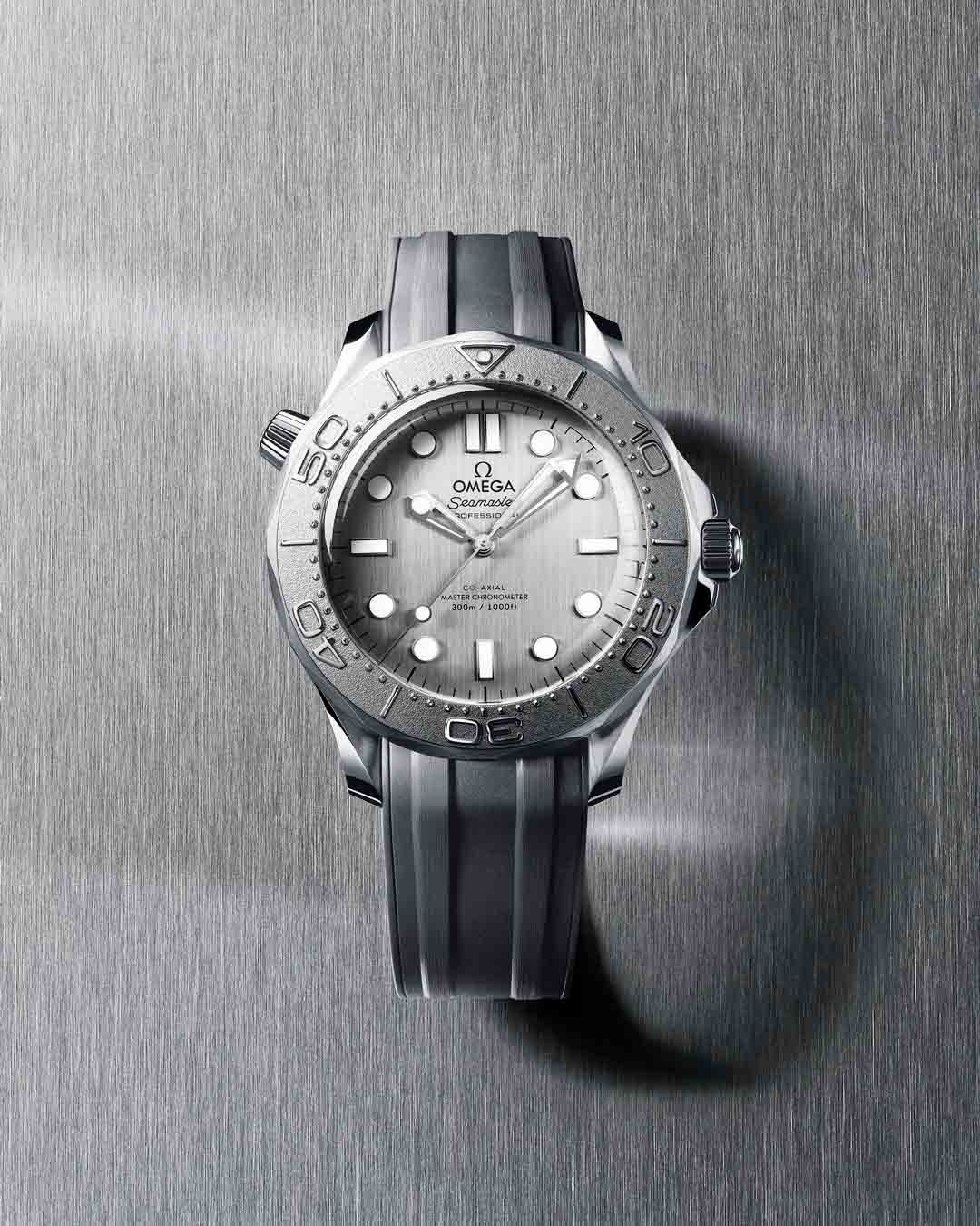 OMEGA Seamaster Diver 300M สวยเรียบแบบ No Date