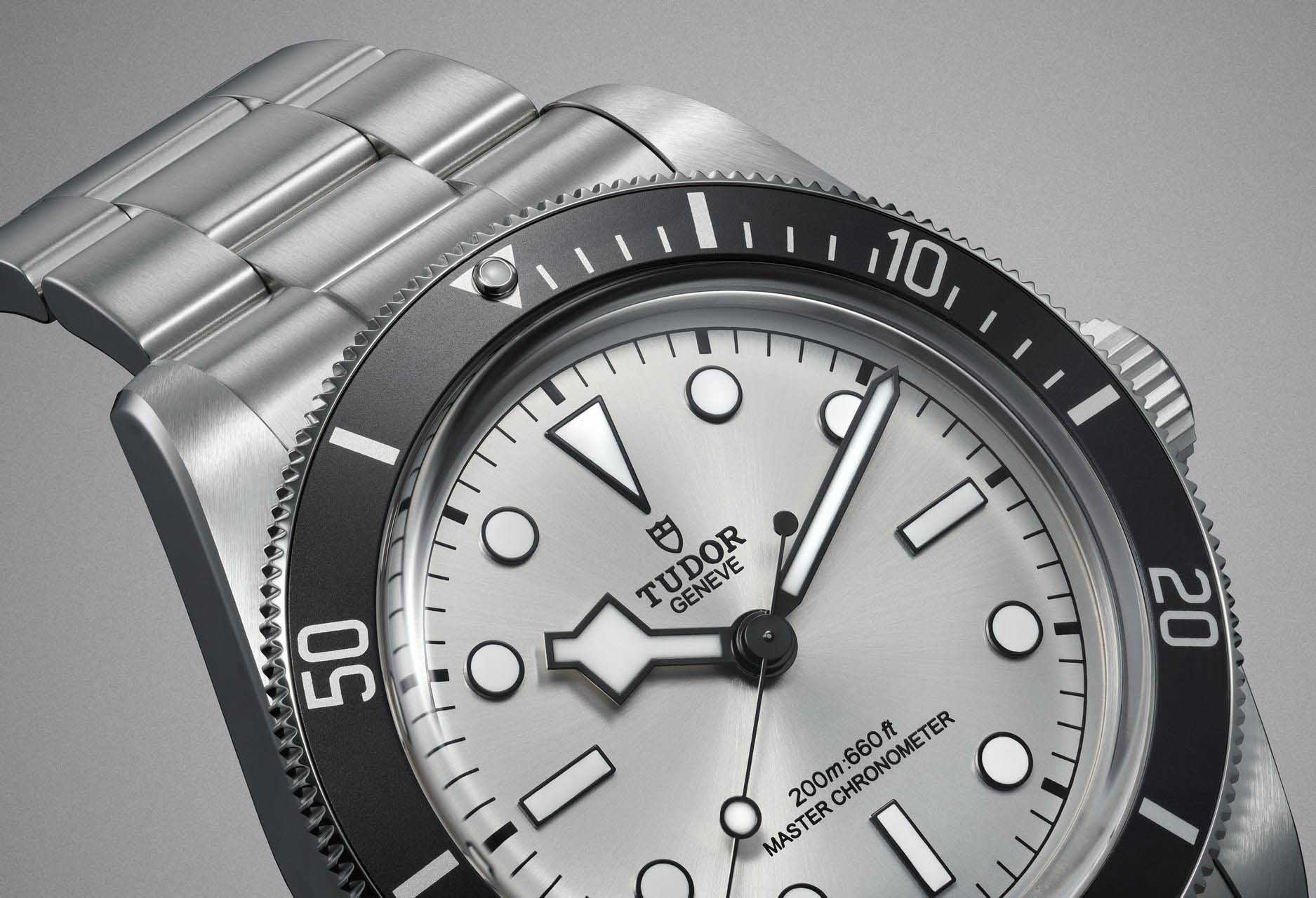 Tudor Black Bay 68