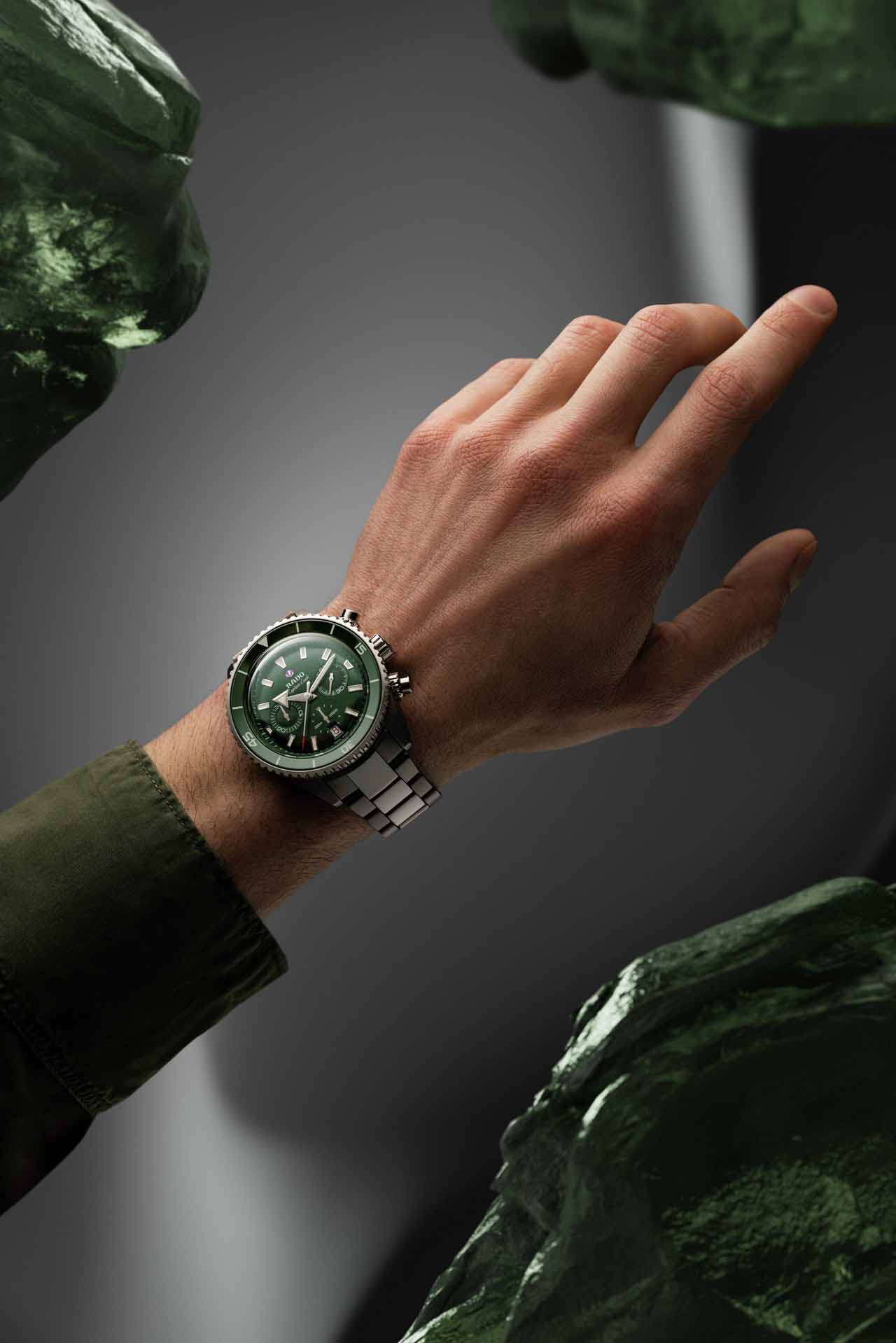 Rado Captain Cook High-Tech Ceramic Chronograph
