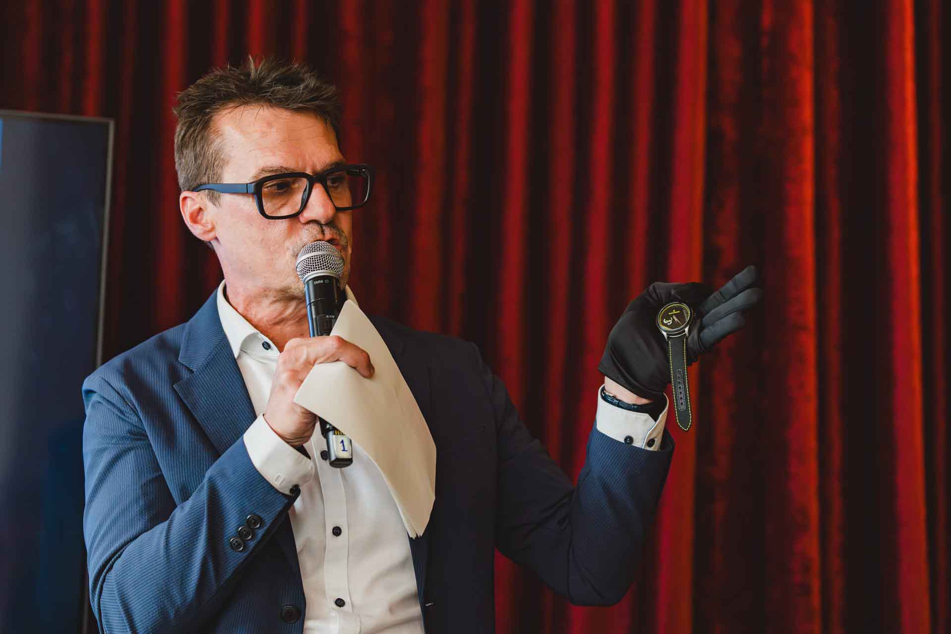 PRÉCIEUX (THAILAND)