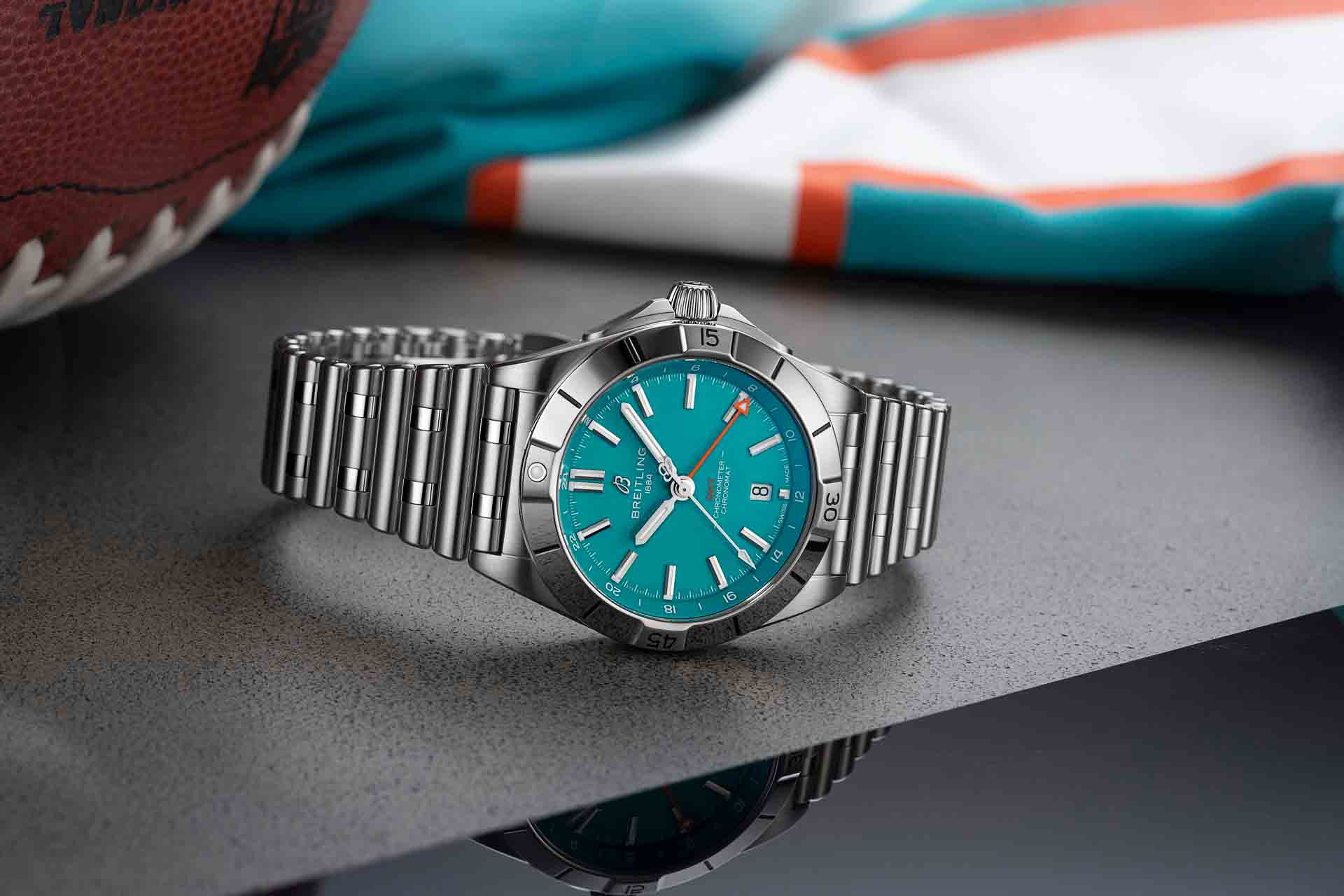 Breitling Chronomat Automatic 40 GMT NFL Team Editions