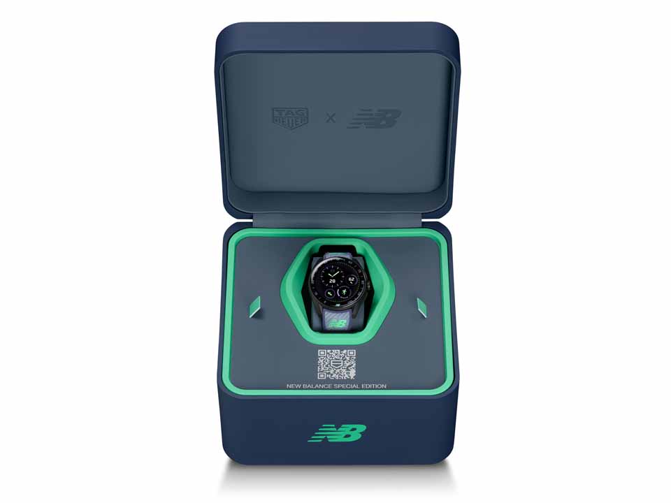 TAG Heuer Connected Calibre E5 40MM x New Balance Ed