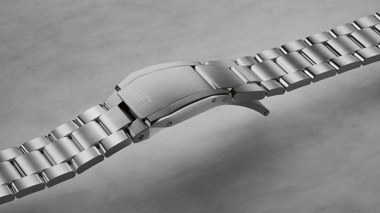 ORIS Big Crown ProPilot ปรับโฉมใหม่ (2025) สวย หรูหราในดีไซน์ Earth Tone ORIS Big Crown ProPilot ใหม่ 41mm หน้าปัดดำ สายสตีล ตัวเรือนบาง 11.7mm กลไก 733