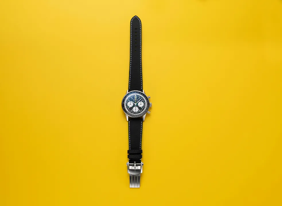 นาฬิกา Breitling Navitimer B01 Chronograph 43 Aston Martin Aramco Formula One Team สี Racing Green